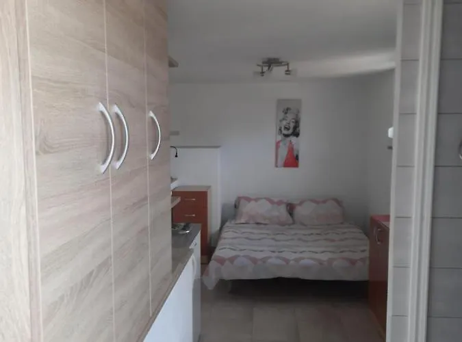 Soba Sanja Apartment