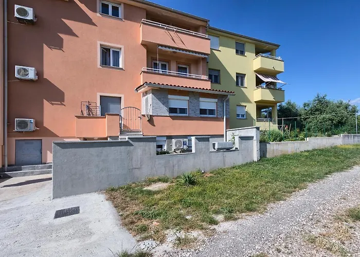 Soba Sanja Apartman Póla